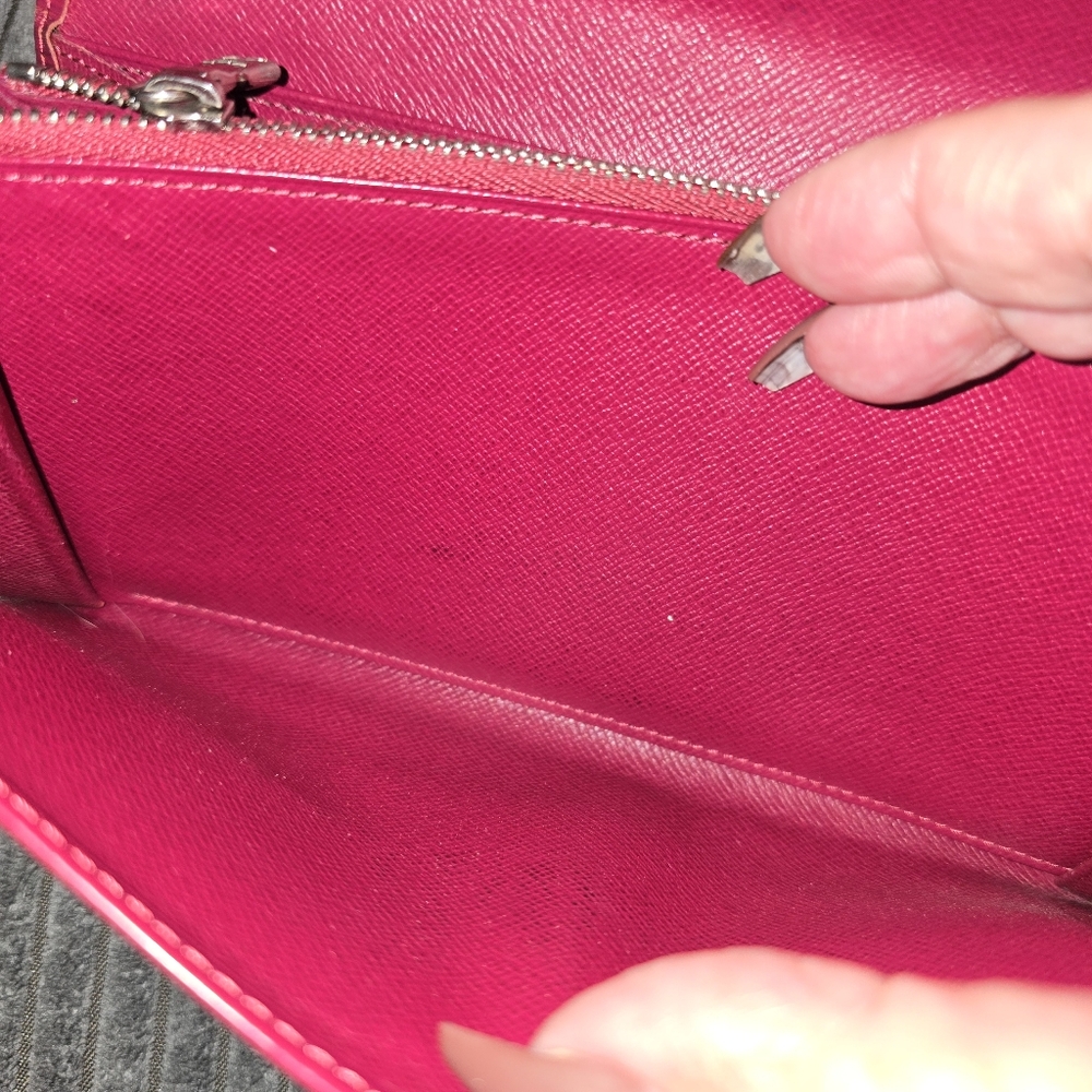 Louis Vuitton Epi Sarah International long wallet in Pink leather - Picture 8 of 12
